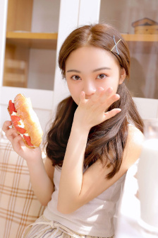 YW.8827龙物